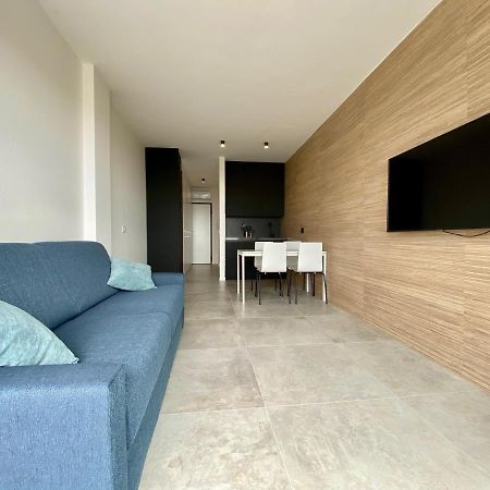 International Villa Линяно Сабиадоро Екстериор снимка